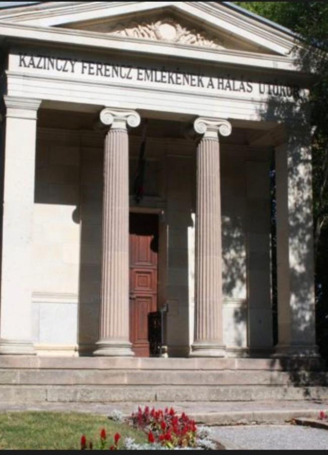 Fortuna Vendeghaz Sárospatak Exterior photo